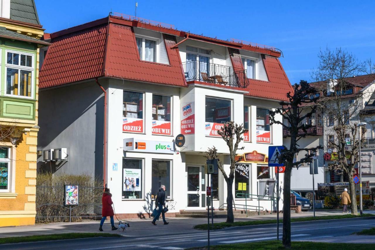 Apartamenty Rodzinne Zdrojowe Кудова-Здрой Екстериор снимка